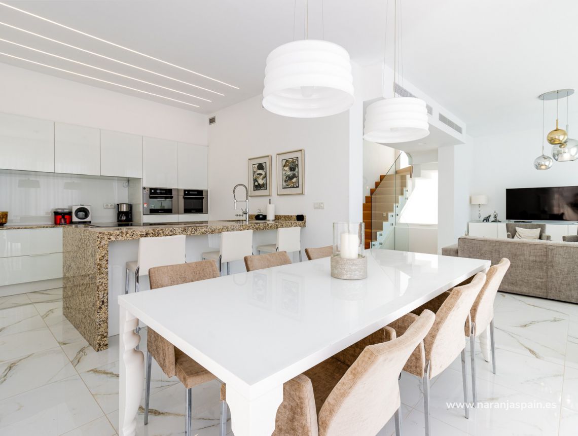 Sprzedaż - Willa - Guardamar del Segura - Guardamar