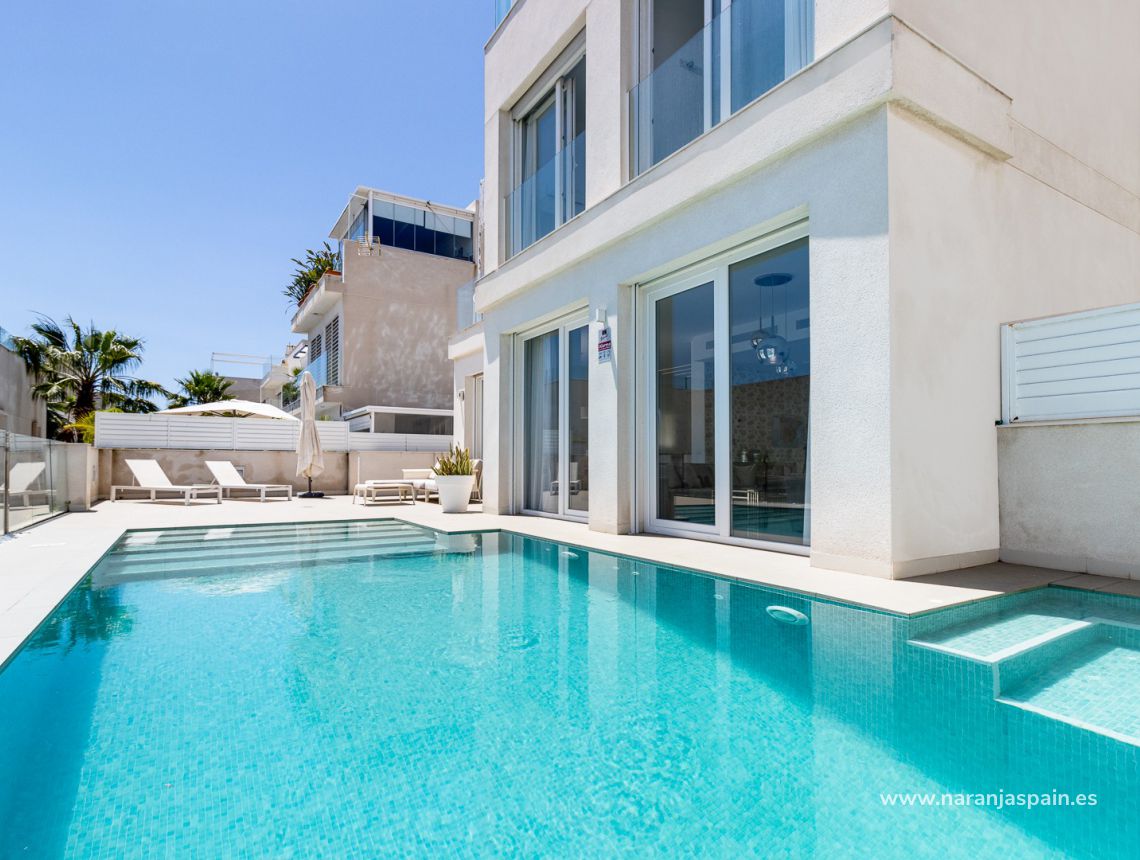 Sprzedaż - Willa - Guardamar del Segura - Guardamar