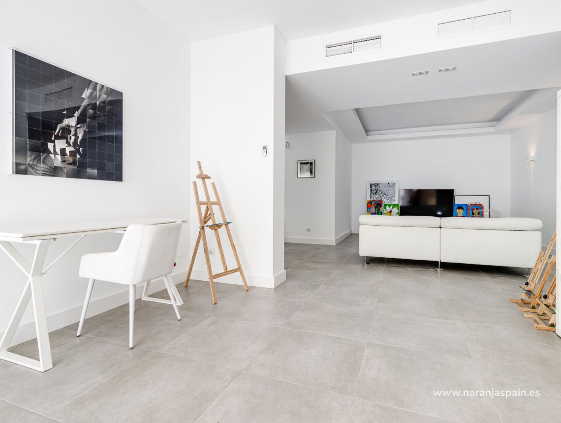 Sprzedaż - Willa - Guardamar del Segura - Guardamar