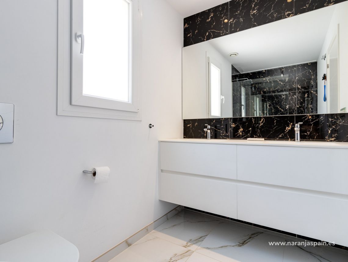 Sprzedaż - Willa - Guardamar del Segura - Guardamar