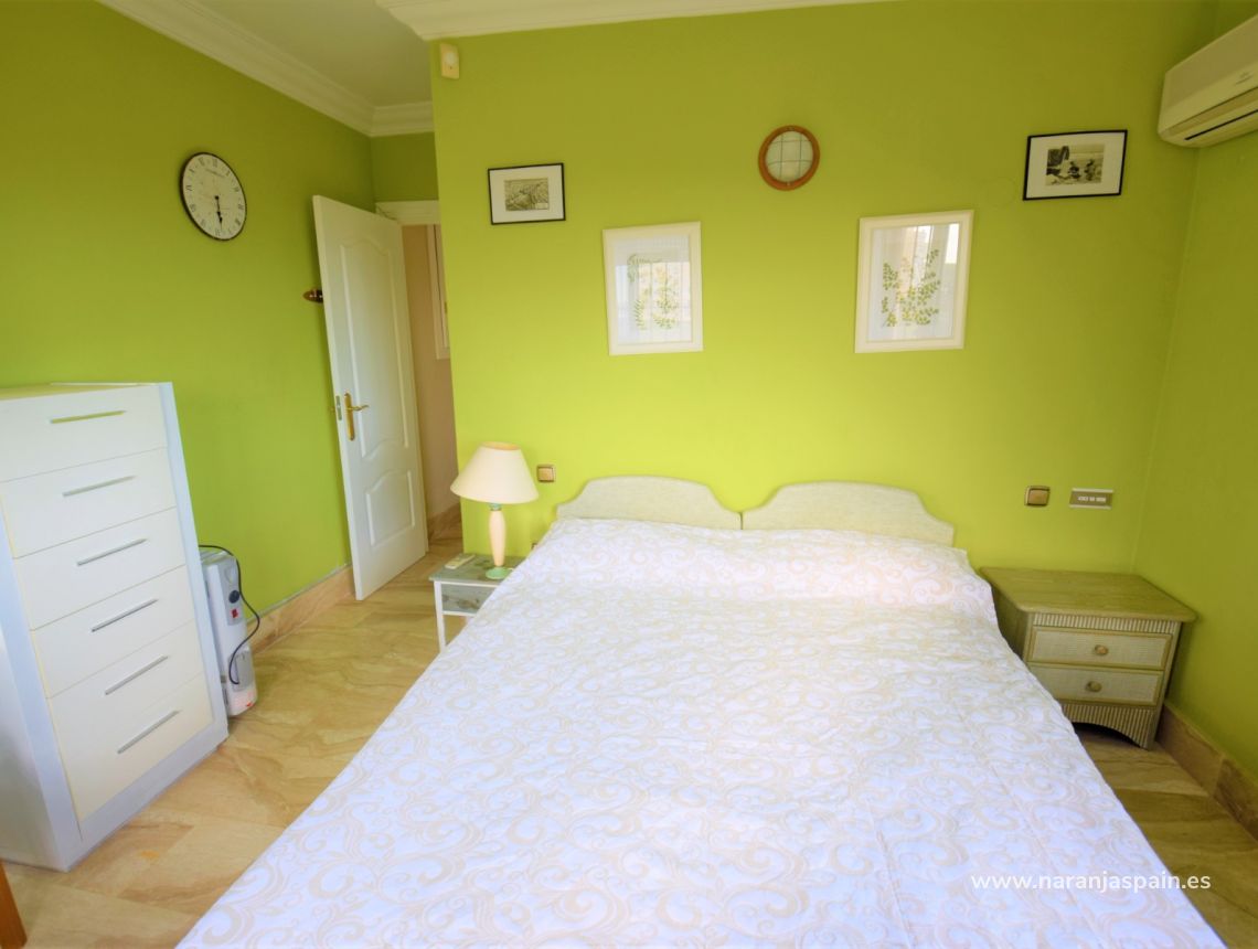 Sprzedaż - Willa - Guardamar del Segura - Urb. El Moncayo 