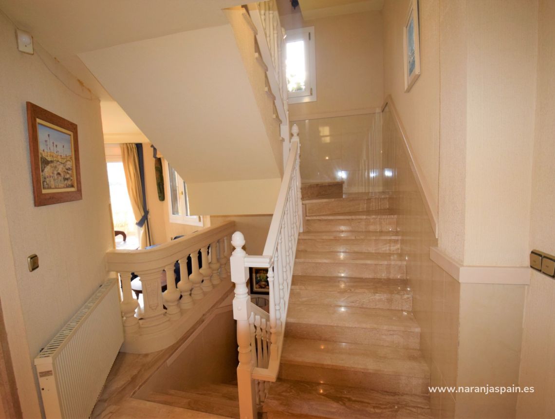 Sprzedaż - Willa - Guardamar del Segura - Urb. El Moncayo 