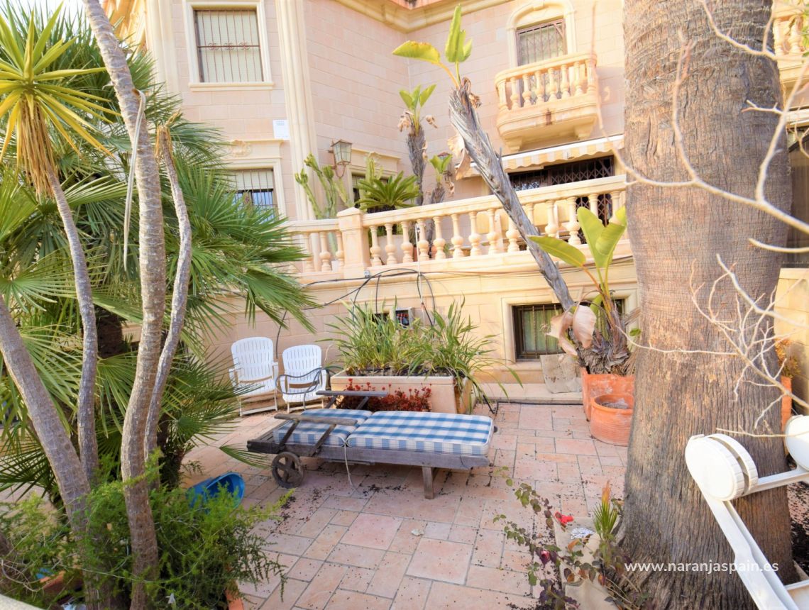 Sprzedaż - Willa - Guardamar del Segura - Urb. El Moncayo 