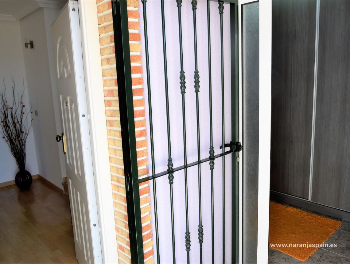 Sprzedaż - Willa - Guardamar del Segura - Urb. El Raso