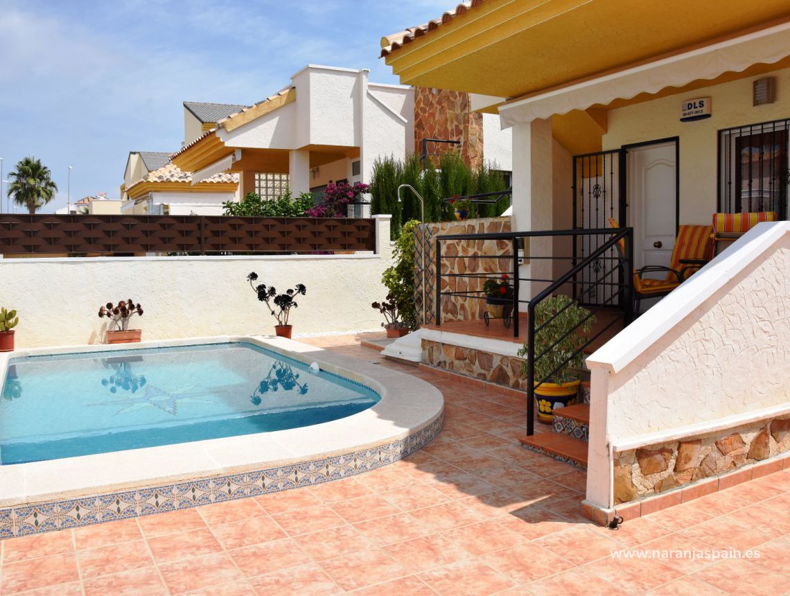 Sprzedaż - Willa - Guardamar del Segura - Urb. El Raso