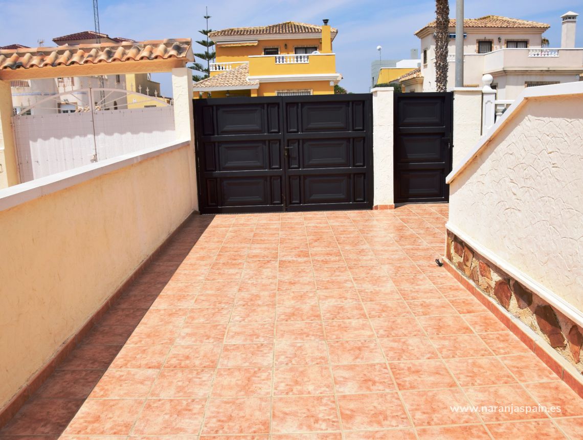 Sprzedaż - Willa - Guardamar del Segura - Urb. El Raso