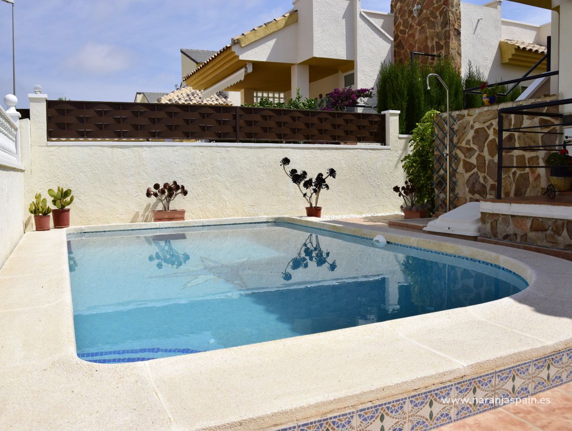 Sprzedaż - Willa - Guardamar del Segura - Urb. El Raso