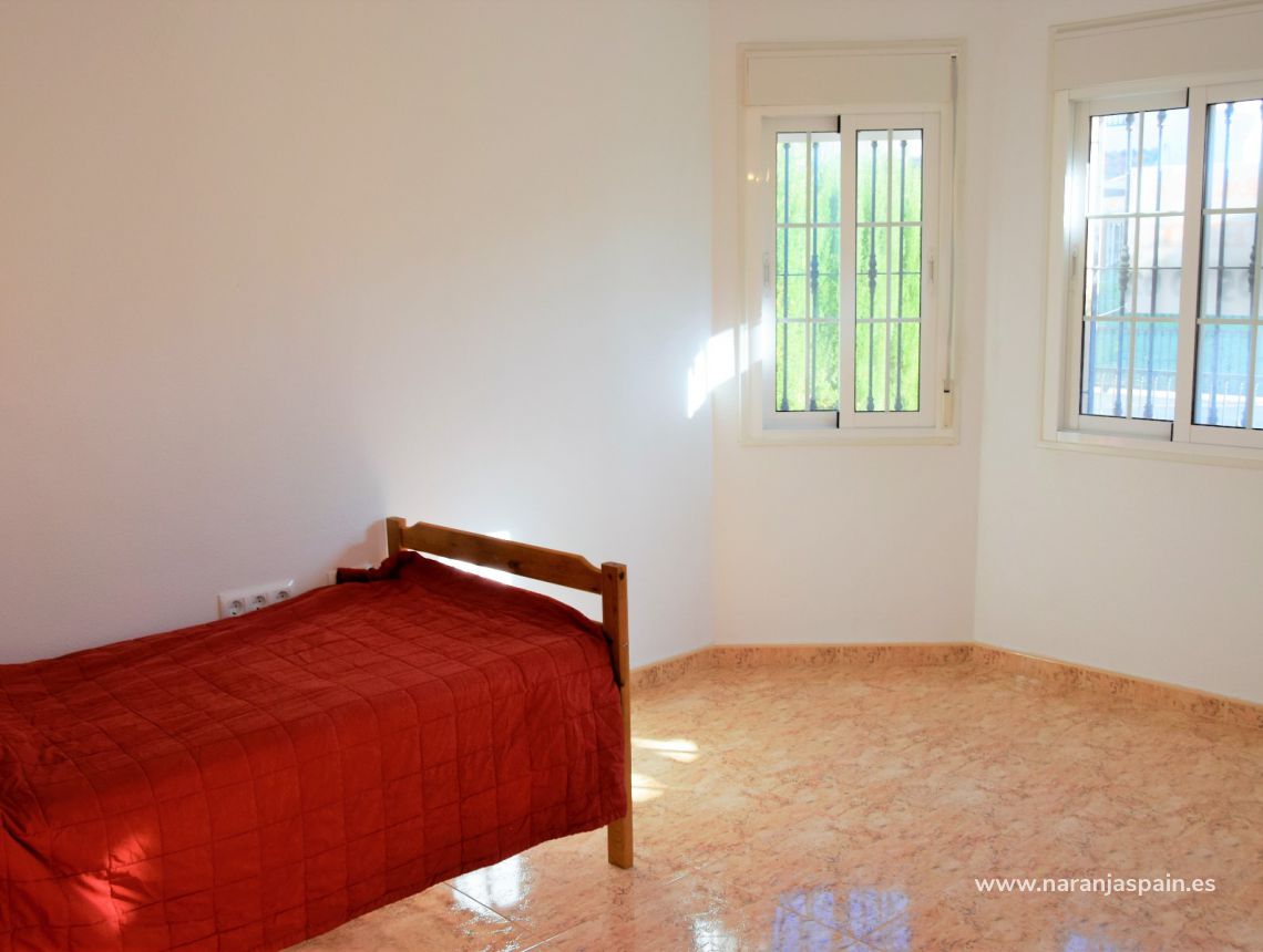 Sprzedaż - Willa - Guardamar del Segura - Urb. El Raso