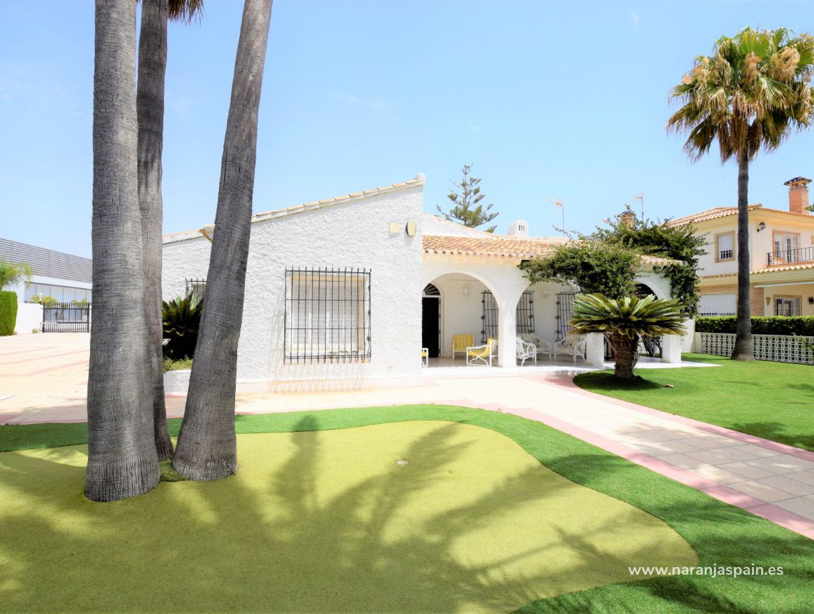 Sprzedaż - Willa - Orihuela Coast - Punta Prima