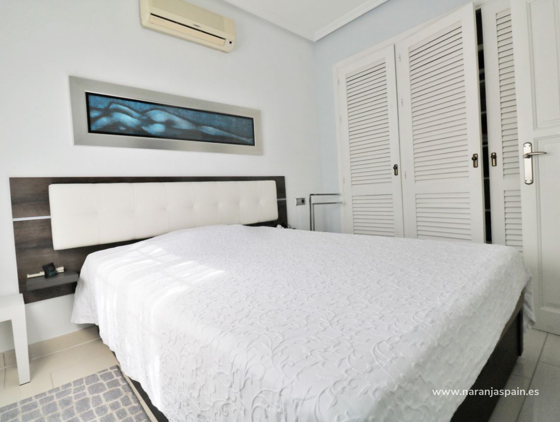 Sprzedaż - Willa - Orihuela Costa - Playa Flamenca