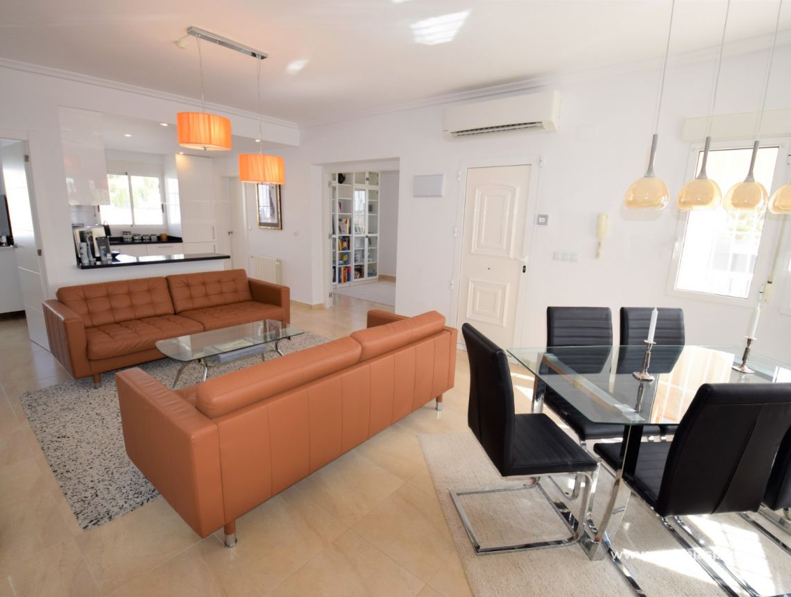 Sprzedaż - Willa - San Fulgencio - Urb. La Marina