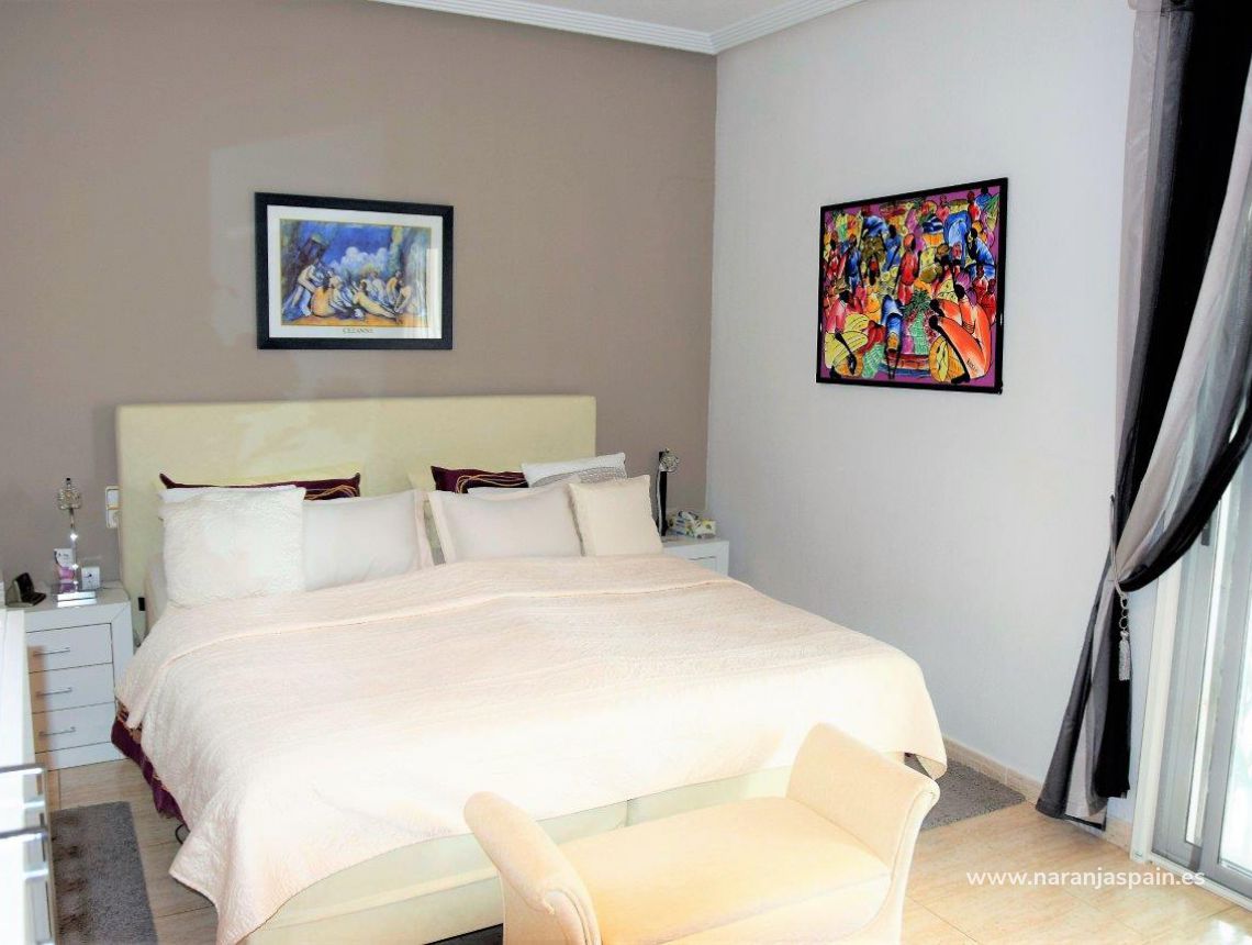 Sprzedaż - Willa - Torrevieja - El Chaparal