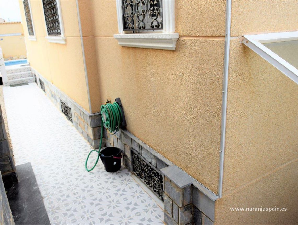 Sprzedaż - Willa - Torrevieja - El Chaparal