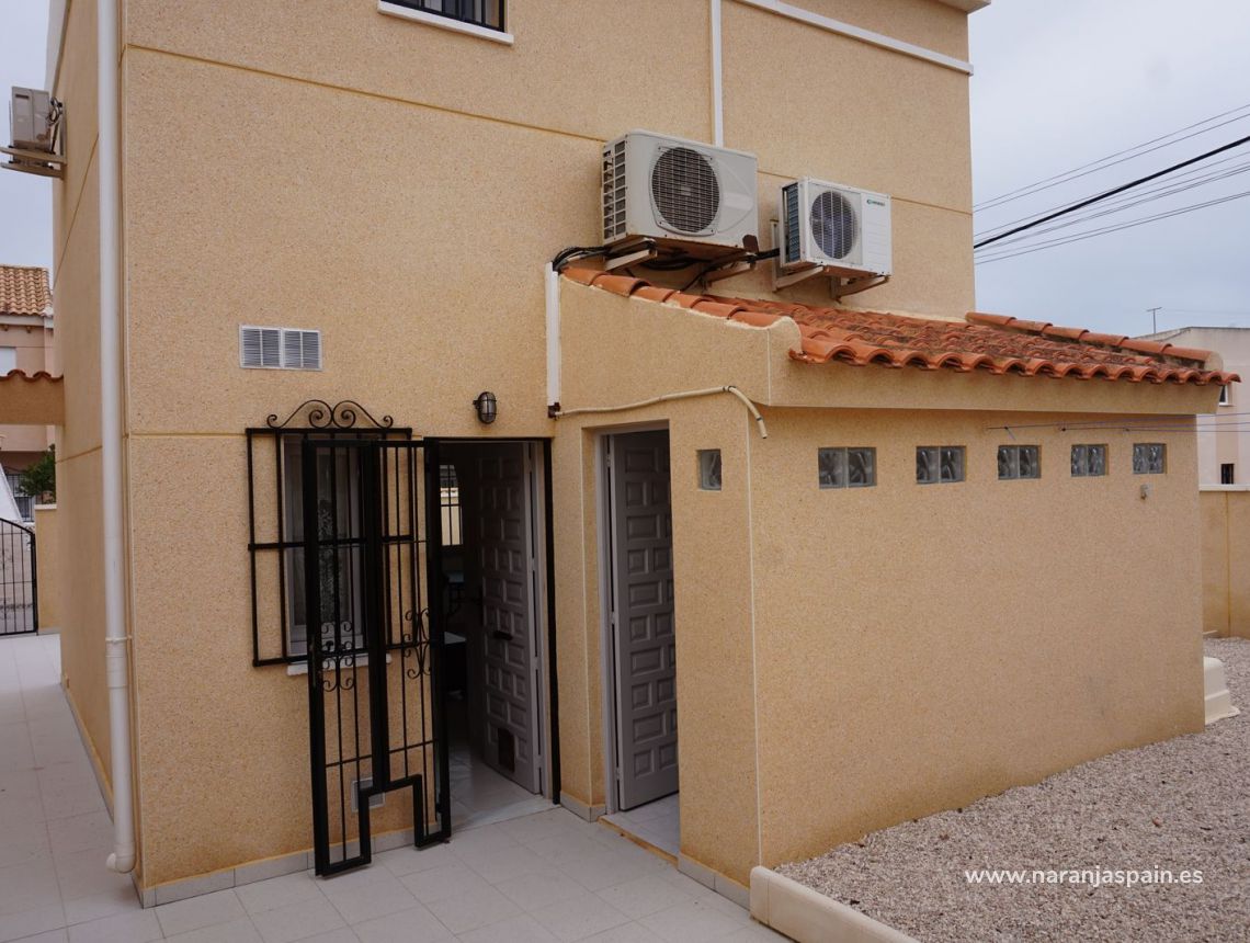 Sprzedaż - Willa - Torrevieja - El Chaparal