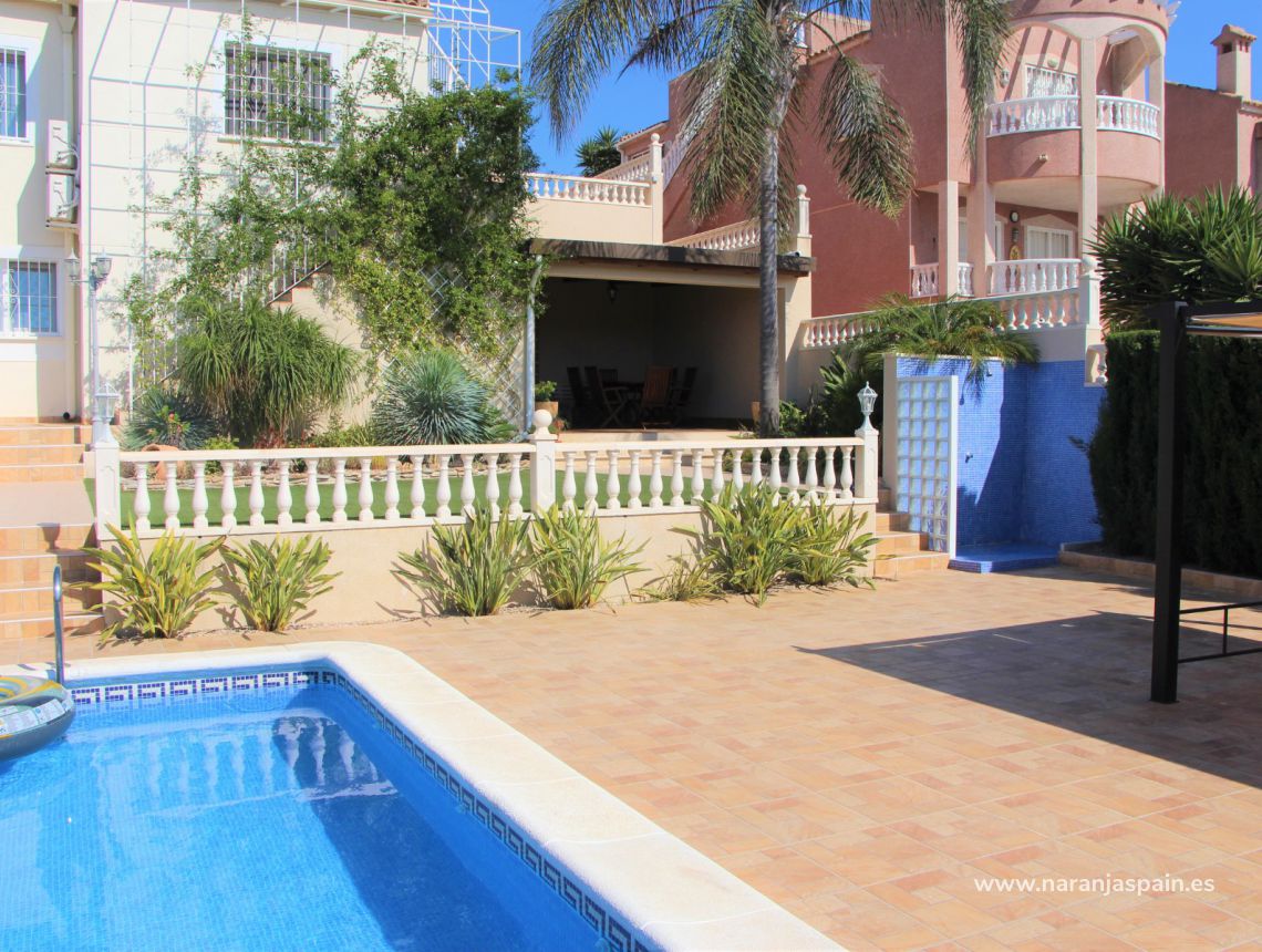 Sprzedaż - Willa - Torrevieja - Los Balcones