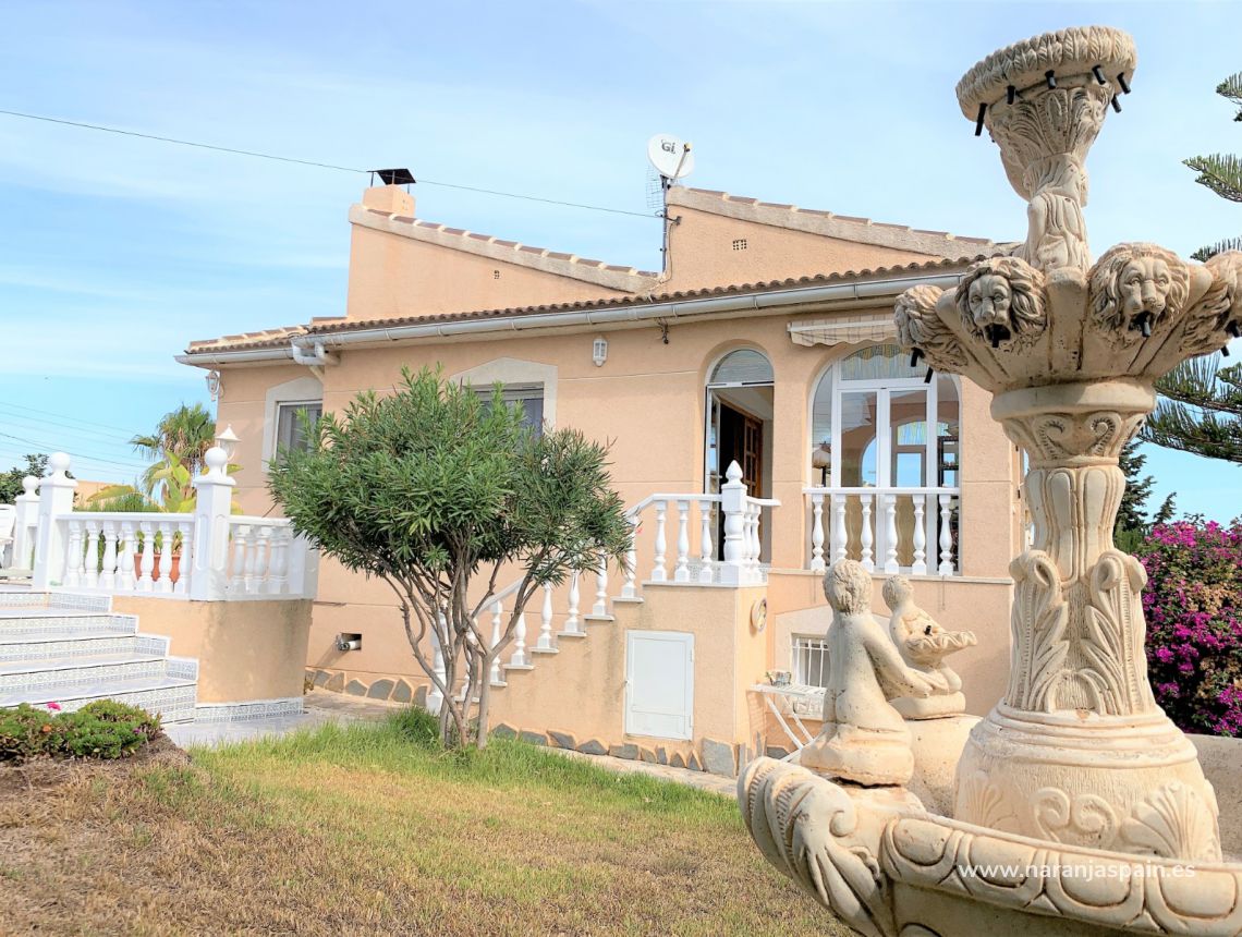 Sprzedaż - Willa - Torrevieja - Los Balcones