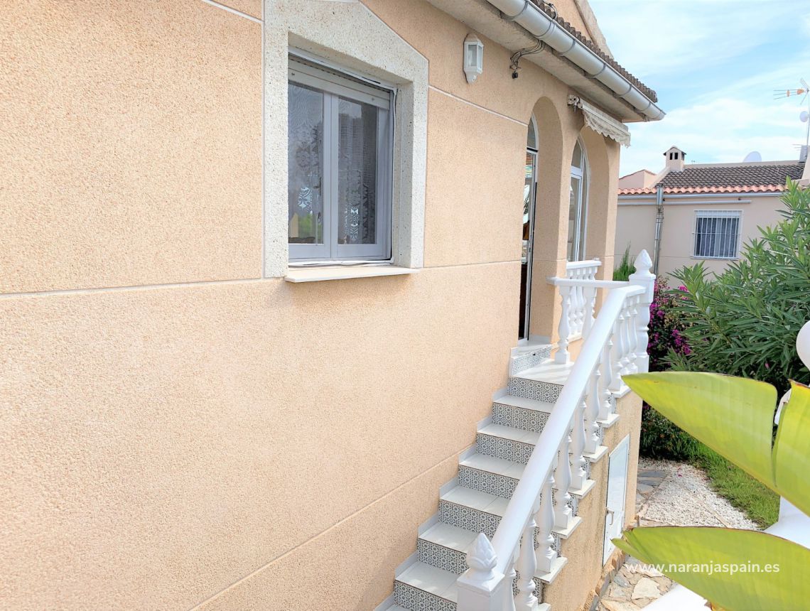 Sprzedaż - Willa - Torrevieja - Los Balcones