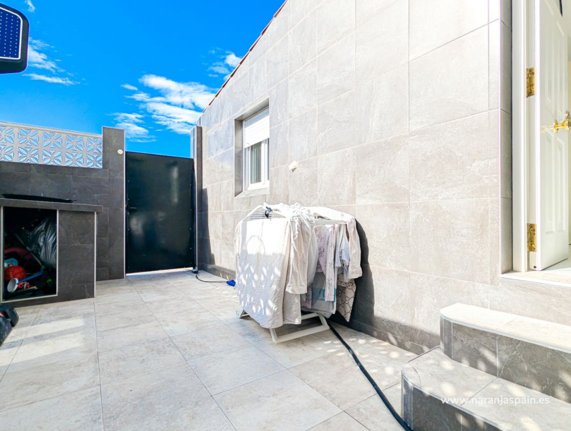 Til Salgs - Adosado - Torrevieja - Habaneras