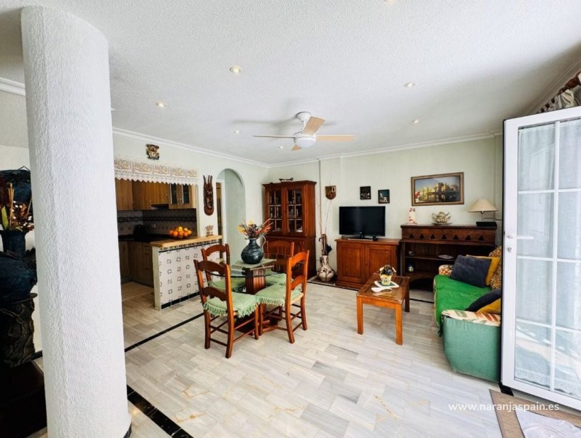 Til Salgs - Bungalow - La Mata, Torrevieja - TORREVIEJA