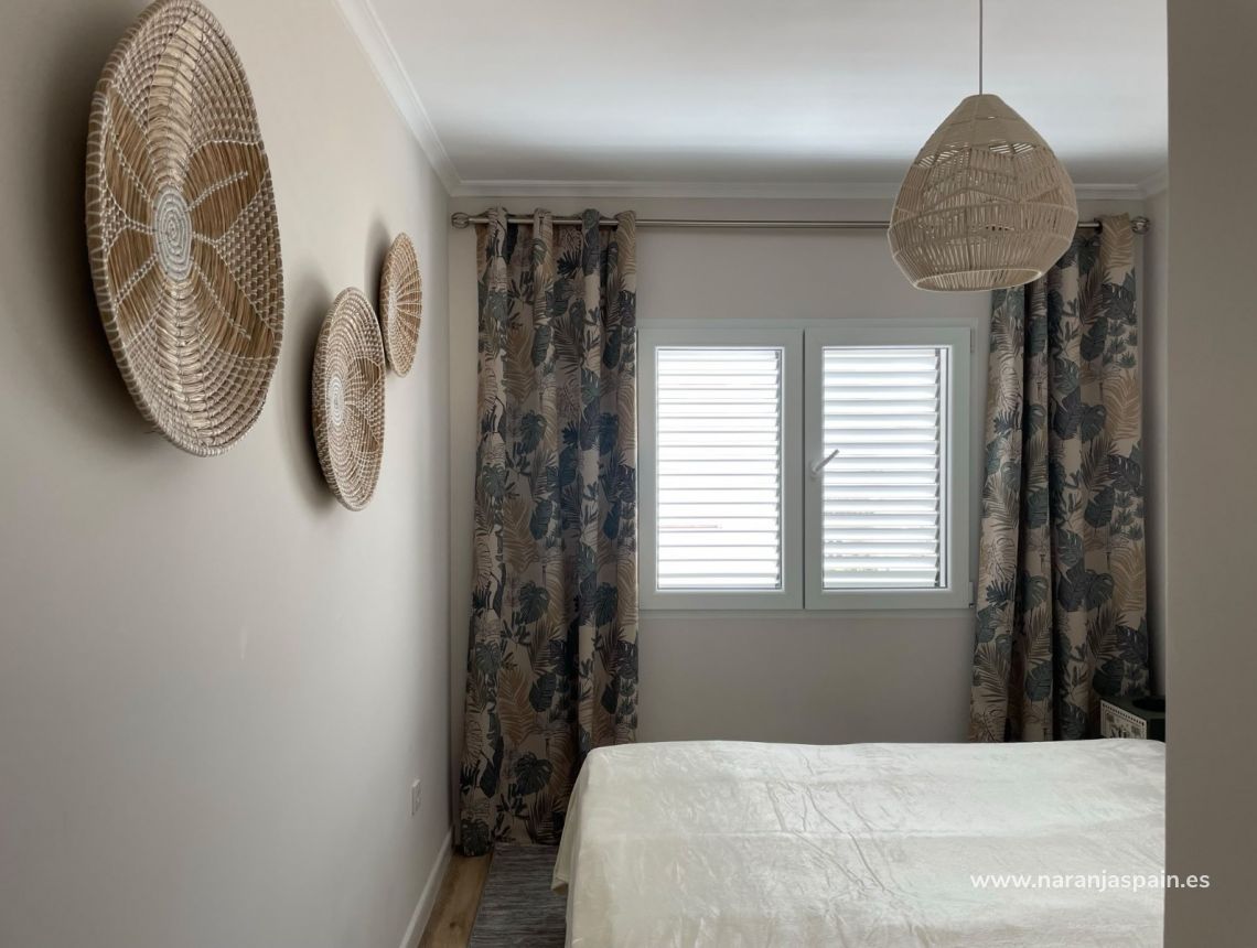 Til Salgs - Bungalow - Torrevieja - Torre del moro