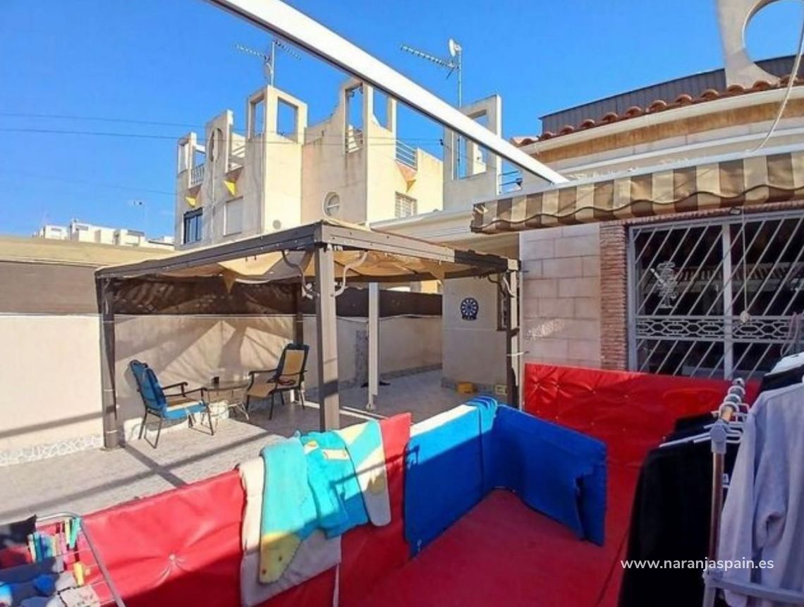 Til Salgs - Bungalow - Torrevieja - Torretas