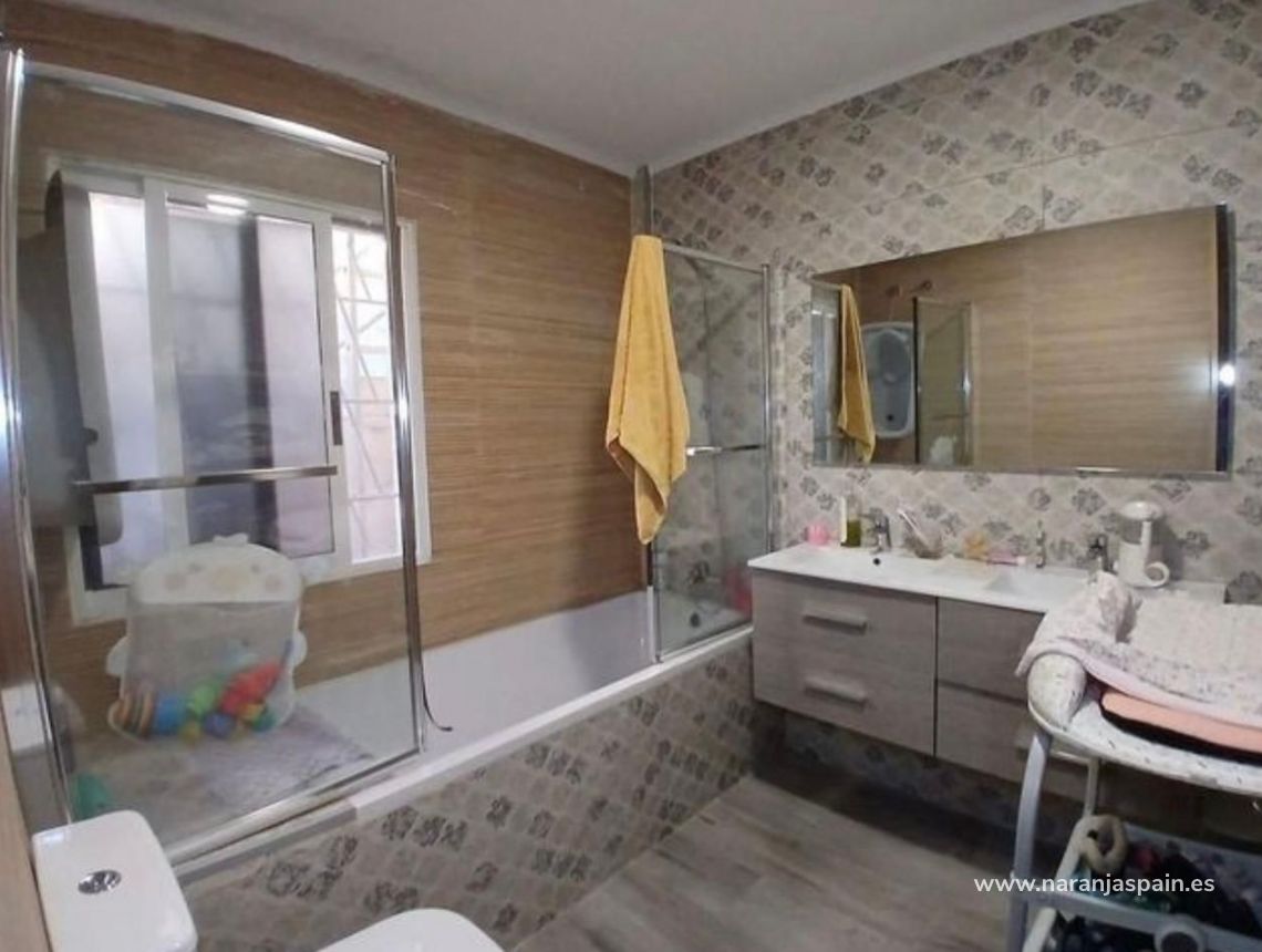 Til Salgs - Bungalow - Torrevieja - Torretas