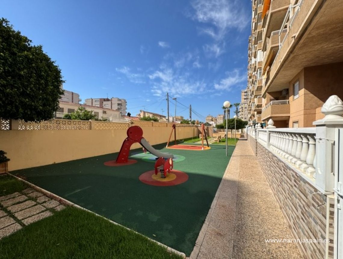 Til Salgs - Leilighet - Torrevieja - Aguas nuevas 1