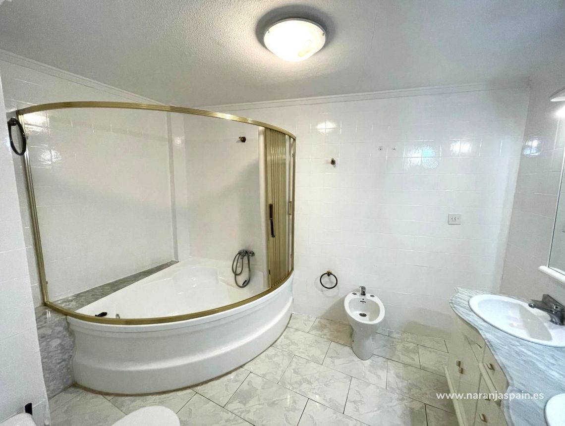 Til Salgs - Leilighet - Torrevieja - Torrevieja landsbyen