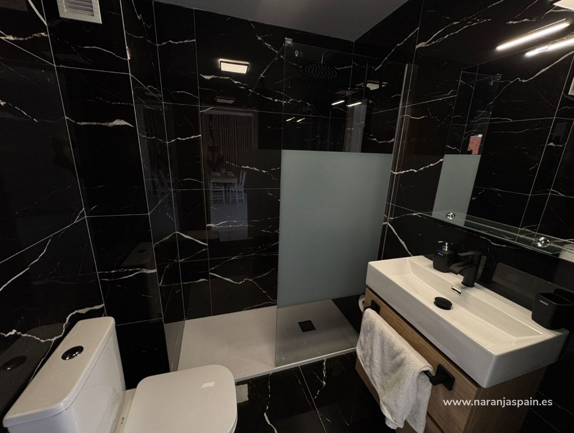 Til Salgs - Penthouse  - Torrevieja - Playa del Acequión