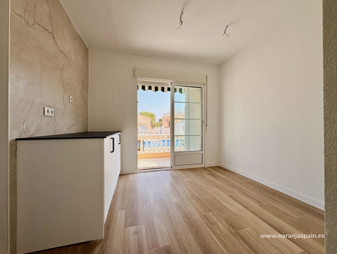 Til Salgs - Single Family Home - Orihuela - Los Balcones