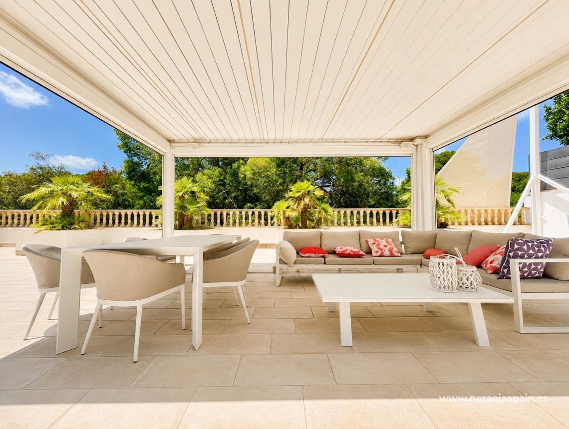Til Salgs - Villa - Dehesa de campoamor - Campoamor