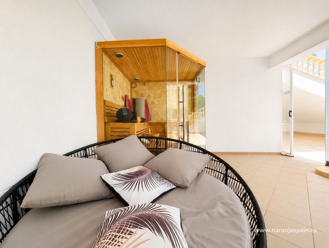 Til Salgs - Villa - Dehesa de campoamor - Campoamor