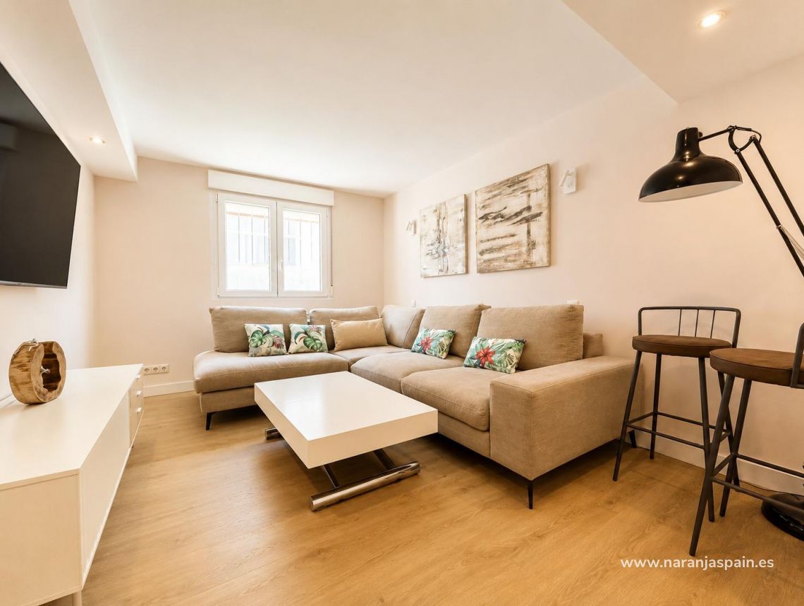 Til Salgs - Villa - Dehesa de campoamor - Campoamor