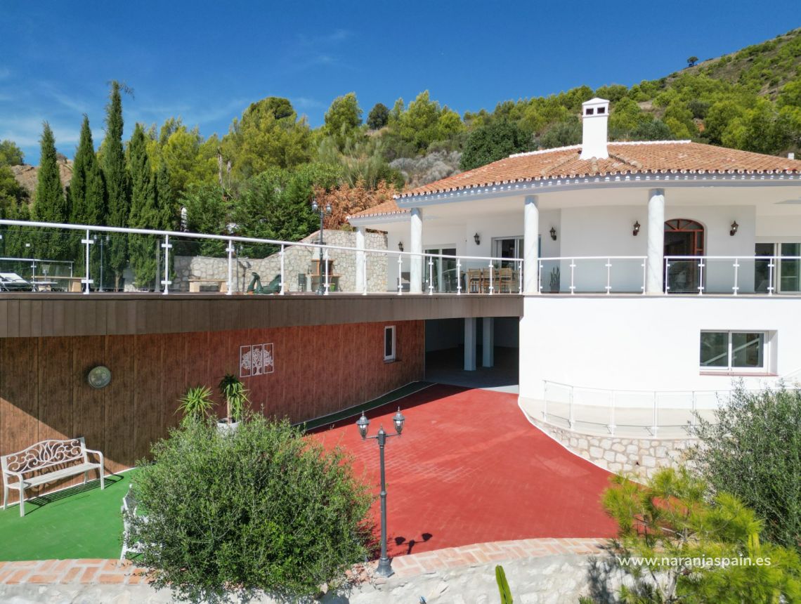 Til Salgs - Villa - Málaga - Estepona