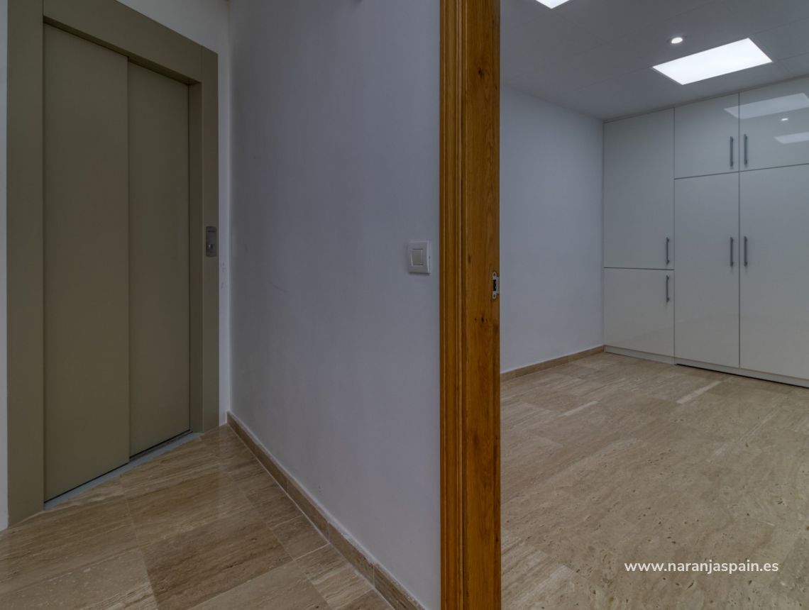 Til Salgs - Villa - Málaga - Estepona