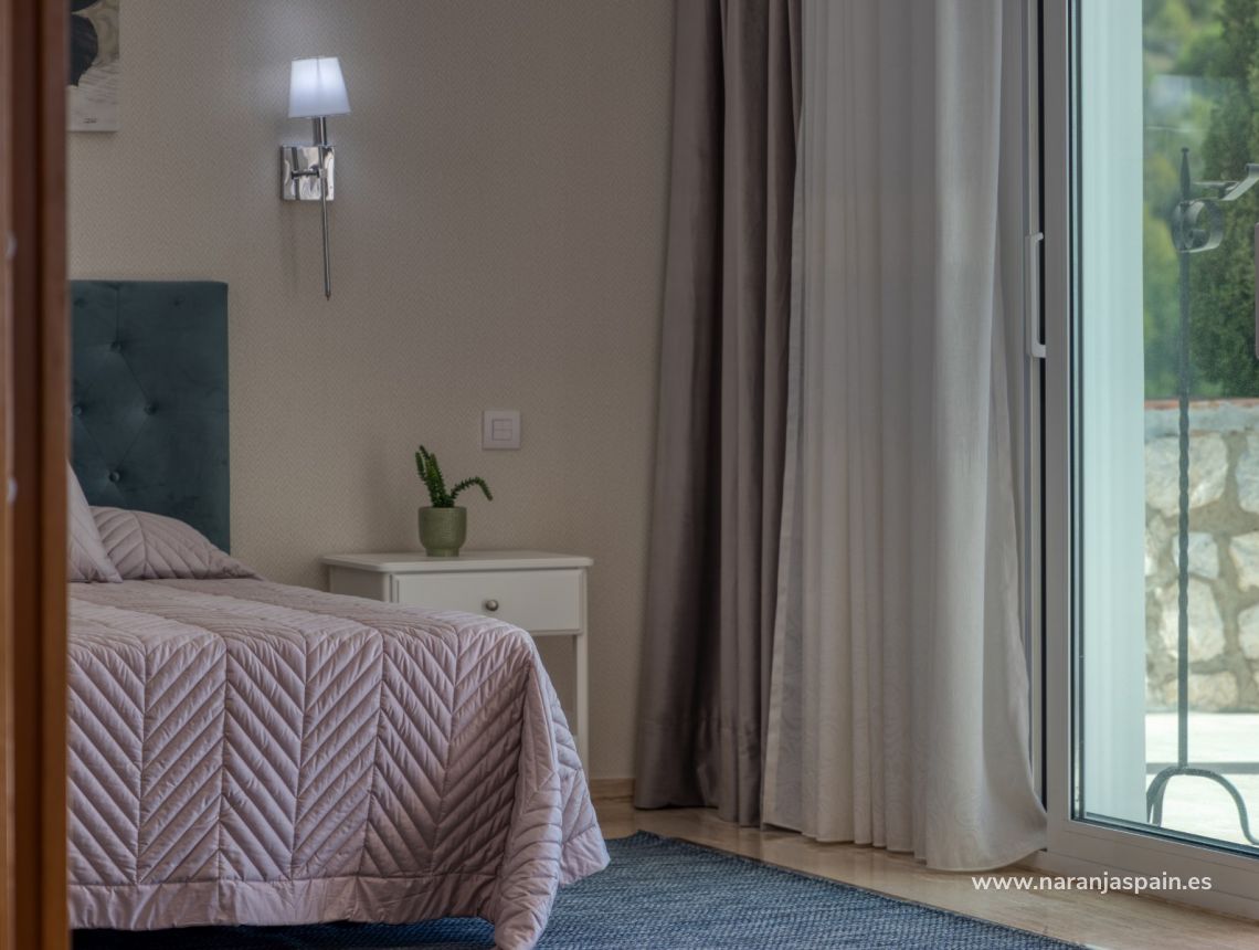 Til Salgs - Villa - Málaga - Estepona