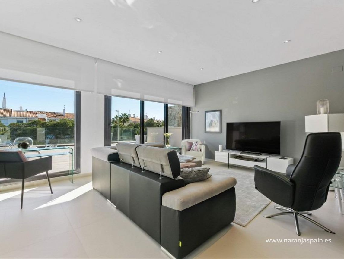 Til Salgs - Villa - Orihuela Costa - Campoamor