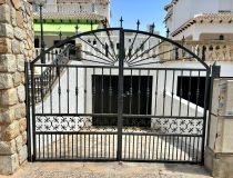 Til Salgs - Villa - Orihuela Costa - La Zenia