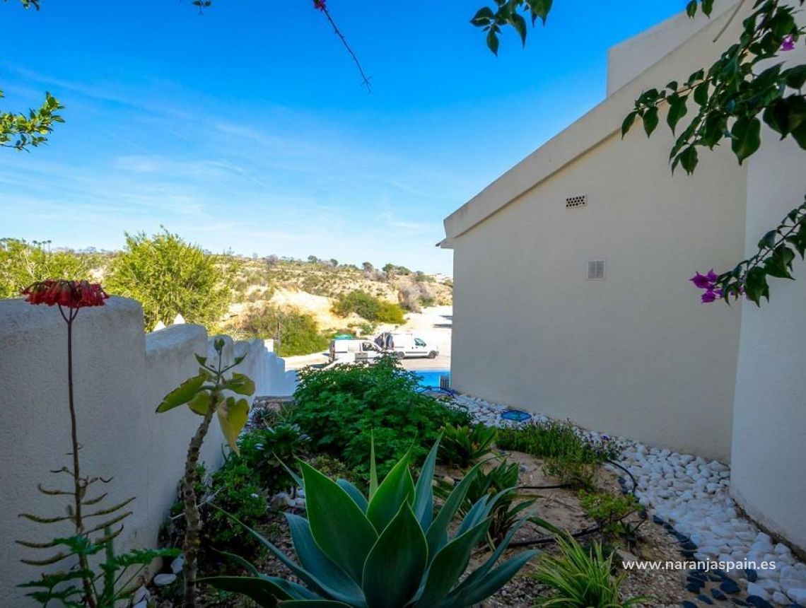 Til Salgs - Villa - Orihuela Costa - Las Ramblas