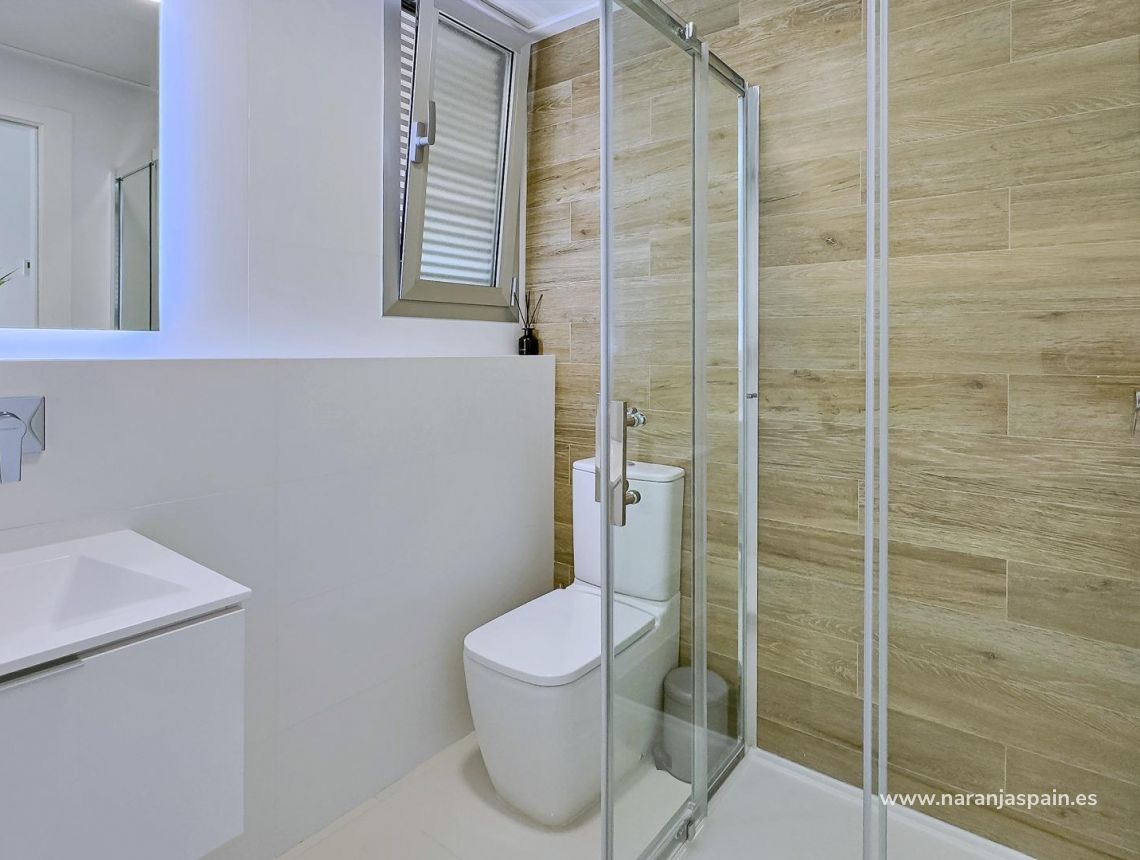 Til Salgs - Villa - Pilar de la Horadada - Pueblo Latino