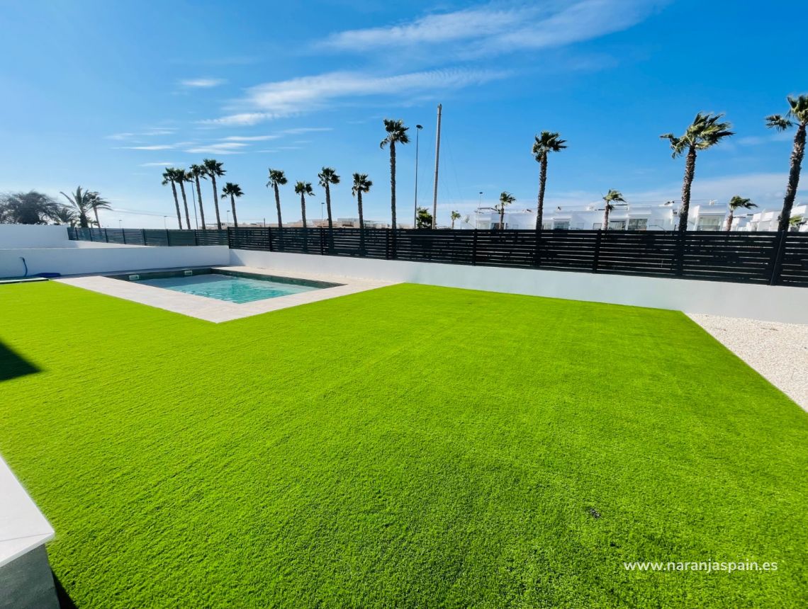 Til Salgs - Villa - Torrevieja - Aguas nuevas 1