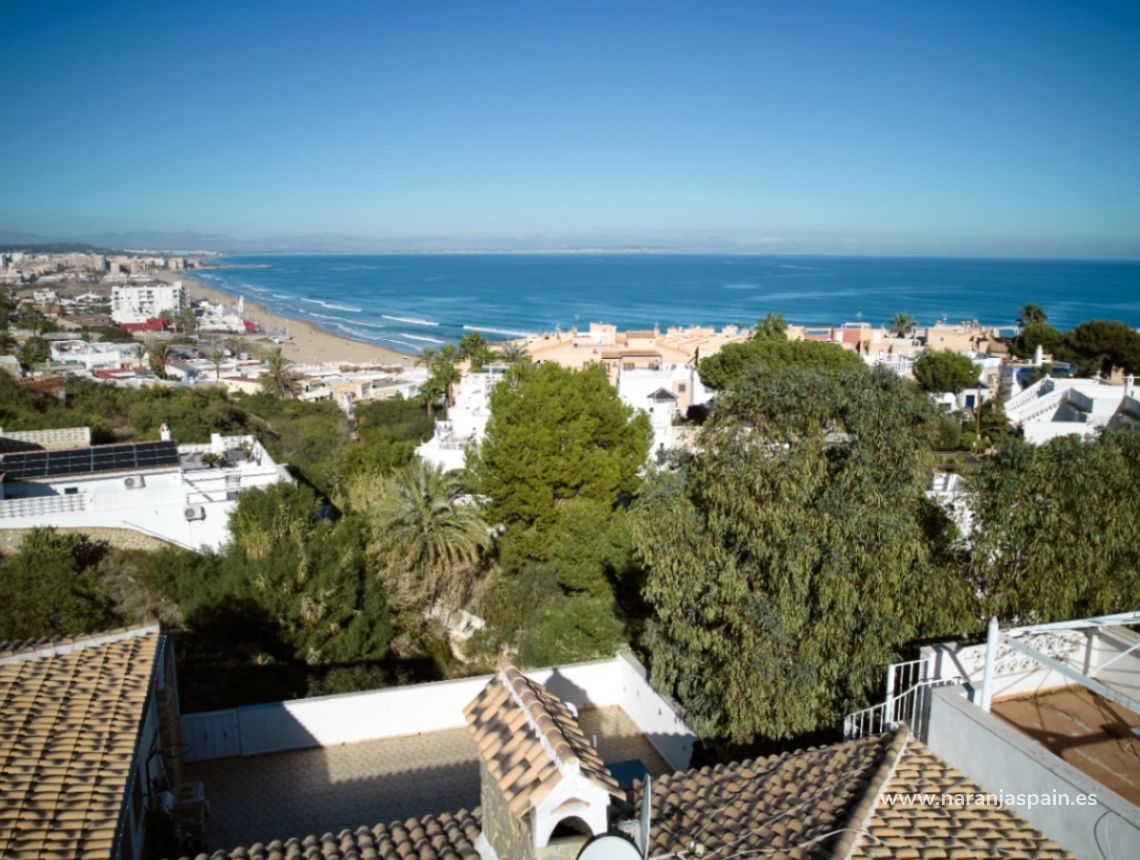 Til Salgs - Villa - Torrevieja - La Mata