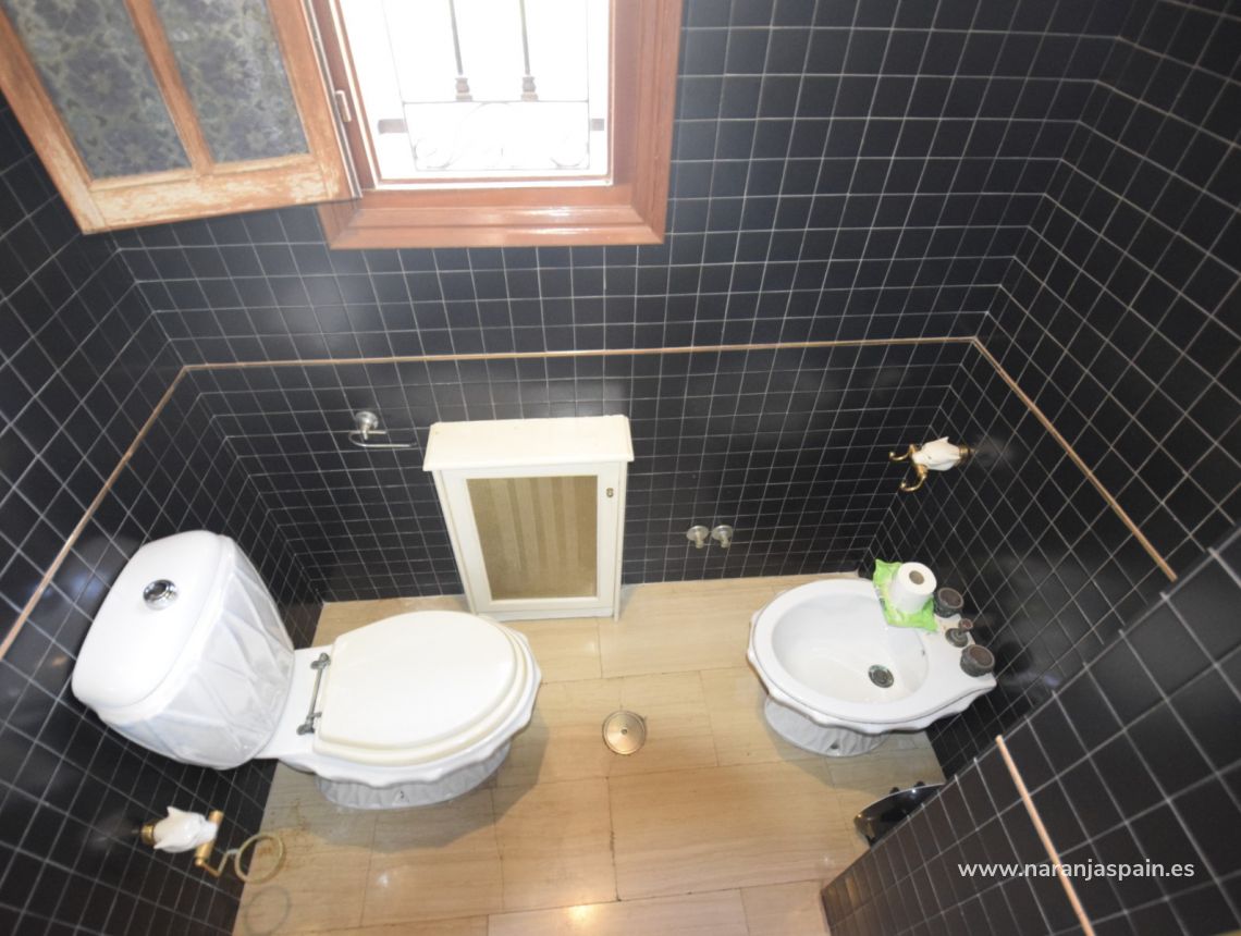 Til Salgs - Villa - Torrevieja - Torrevieja landsbyen