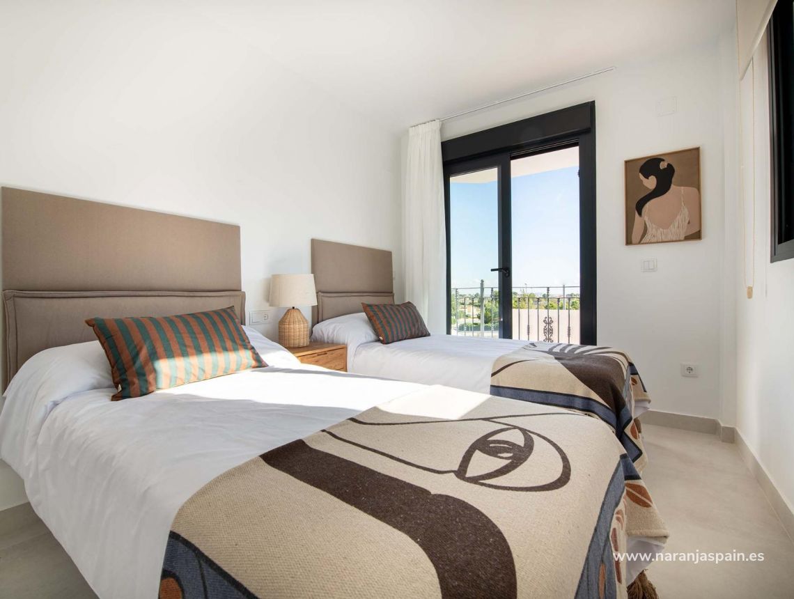  - Town House - Cox - San Fernando