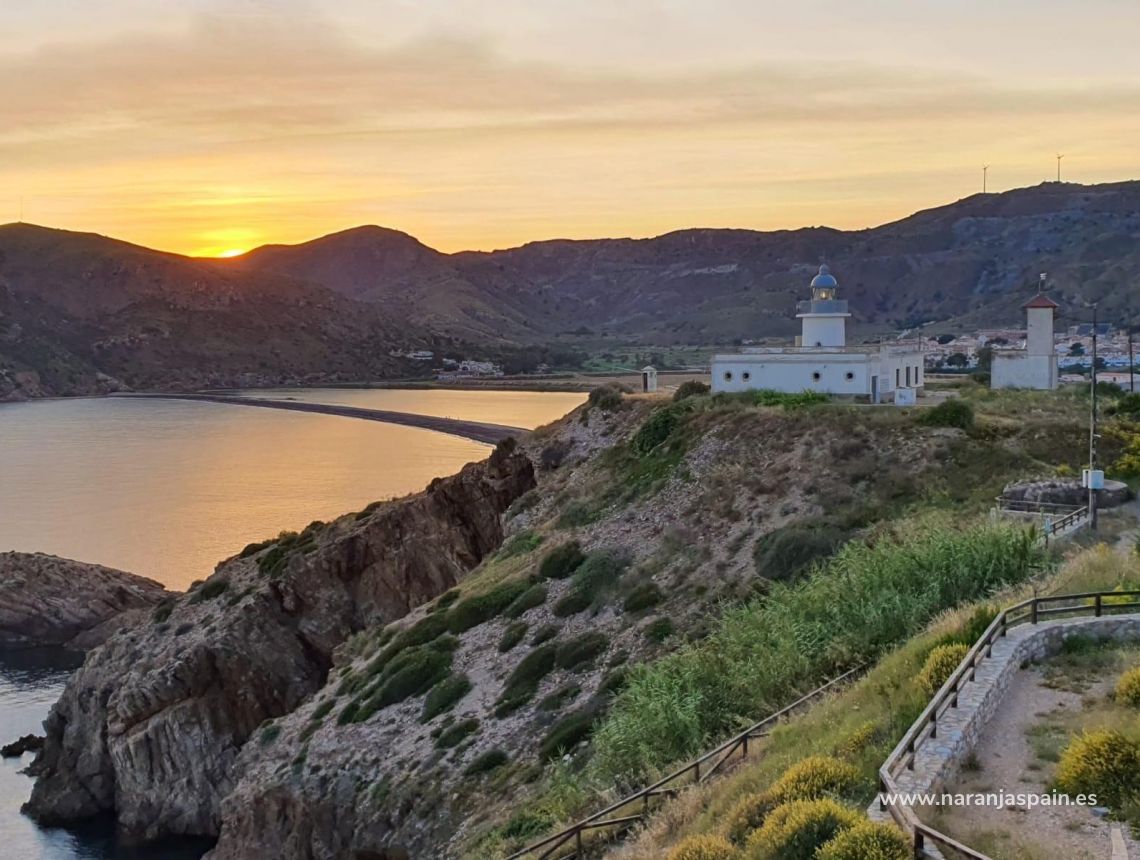  - Town House - La Union - centro