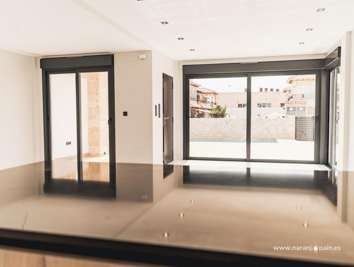  - Villa - Orihuela Costa - Punta Prima