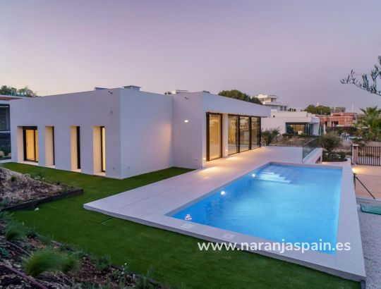 Villa -  - Orihuela - Las Colinas Golf