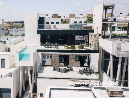 Villa -  - Рохалес - Altos De La Marquesa