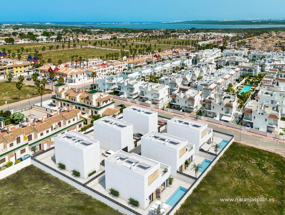  - Villa - Рохалес - Ciudad Quesada