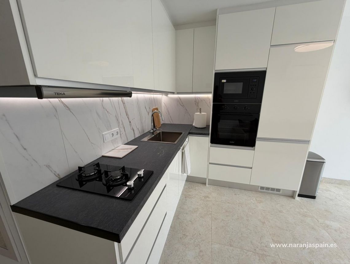 Wynajem długoterminowy - Apartament - Guardamar del Segura - Pueblo